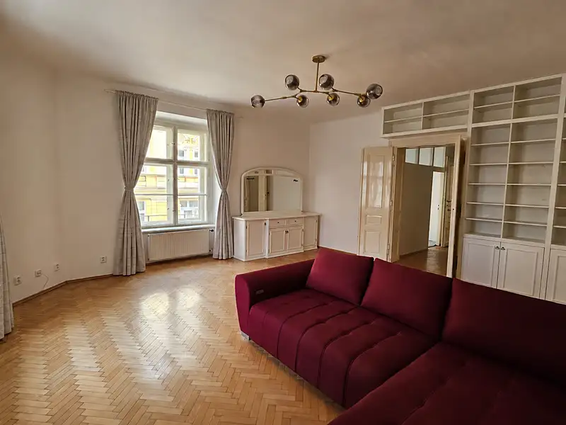 Prodej bytu 3+1 83 m², Praha – náhled fotky 1