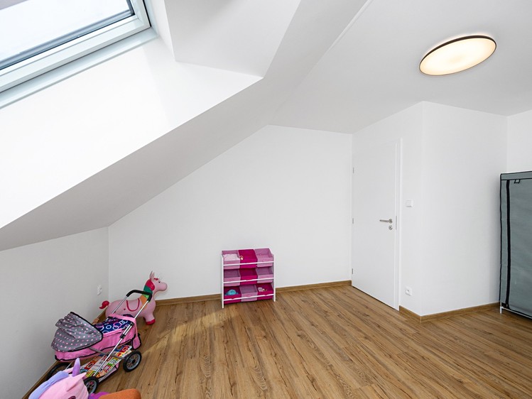 Будинок на продаж, 231 м² (15 з 43)