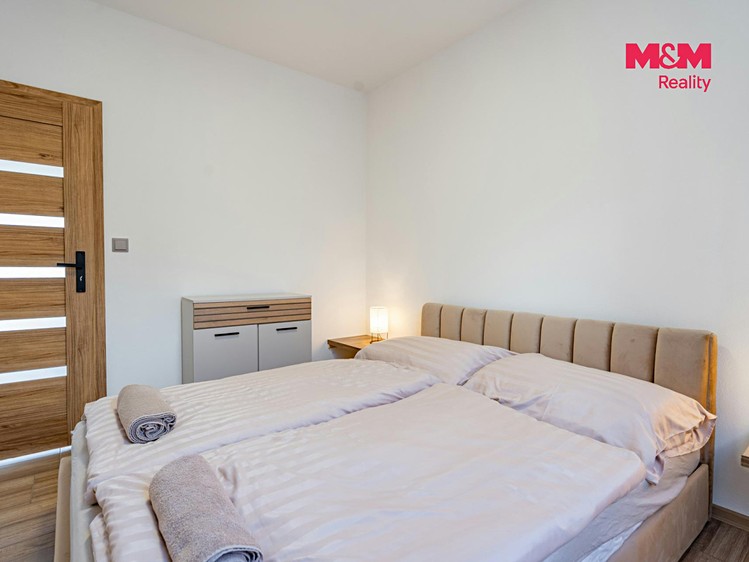 Prodej komerčního prostoru, 113 m² (26 z 30)