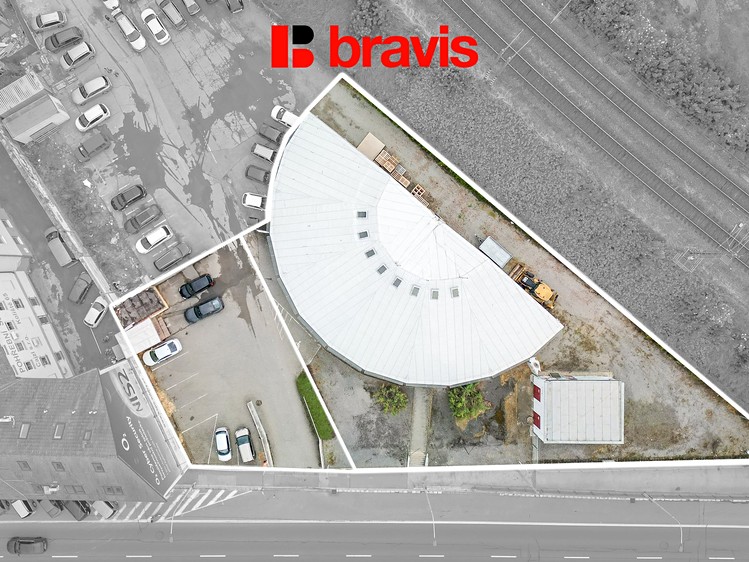Prodej komerčního prostoru, 600 m² (25 z 25)