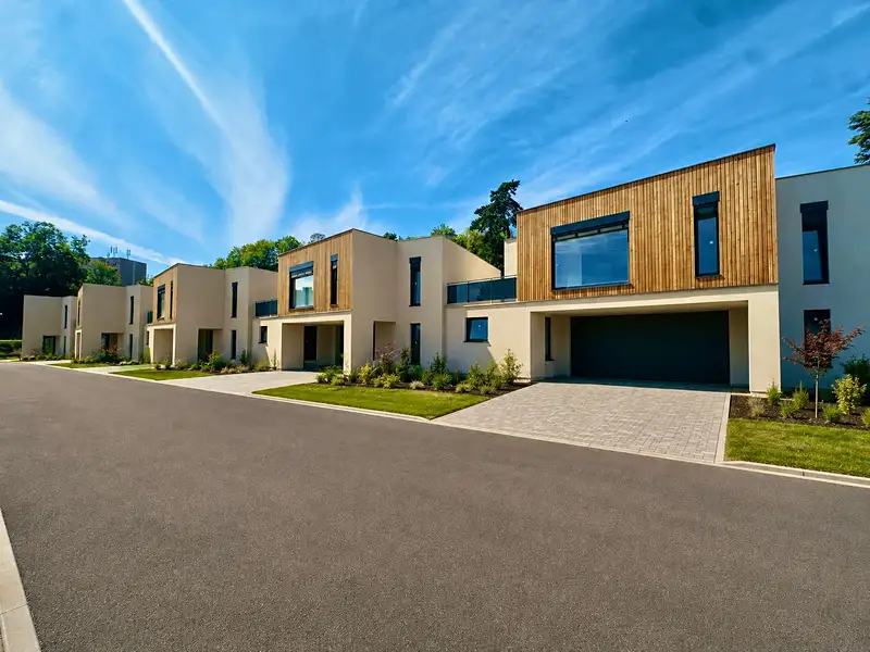 Prodej rodinného domu 187 m², pozemek 347 m², Cheb – náhled fotky 2