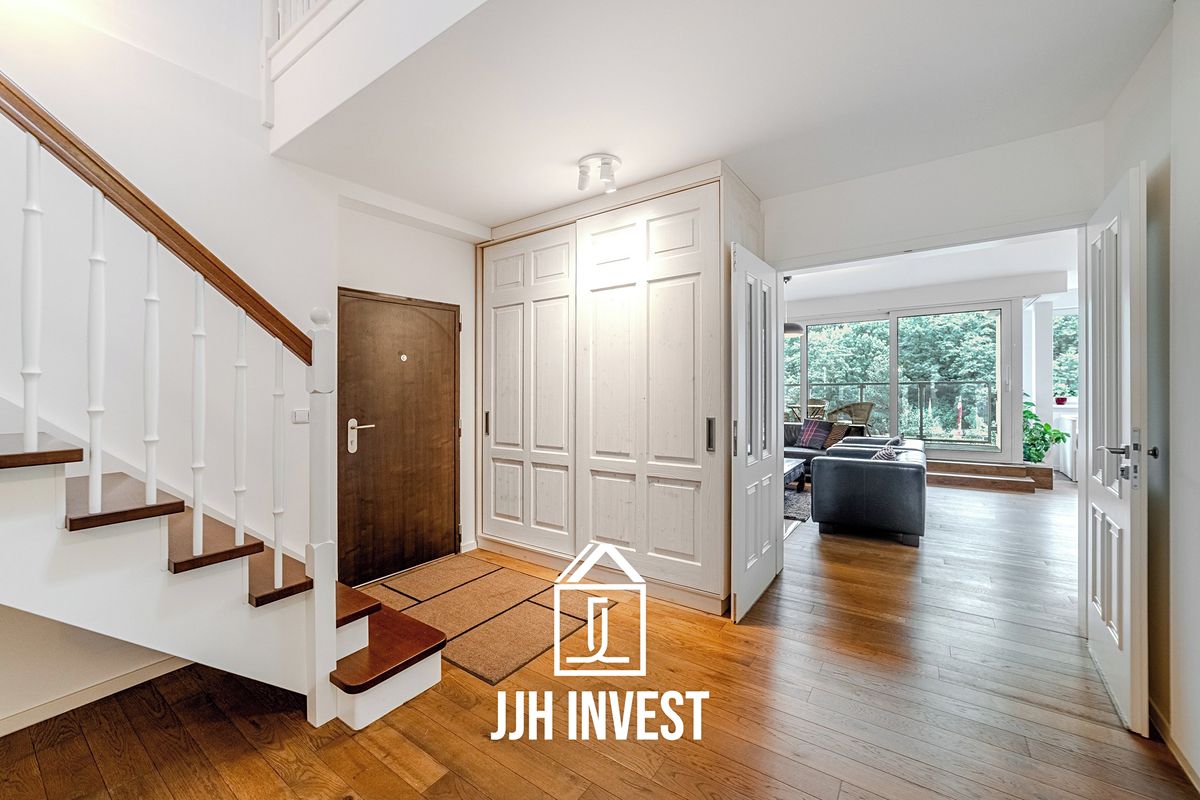 Pronájem bytu 4+kk 138 m² – fotografie 3