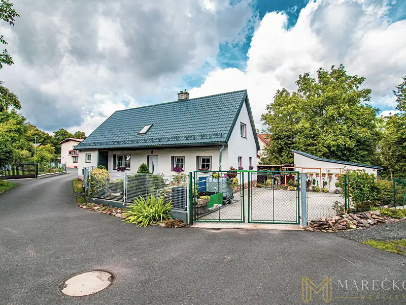 Prodej rodinného domu 149 m², pozemek 460 m², Postřekov – náhled fotky 1