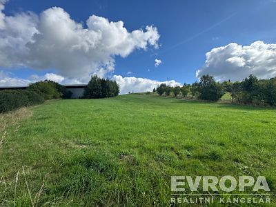 Prodej stavebního pozemku 1038 m²