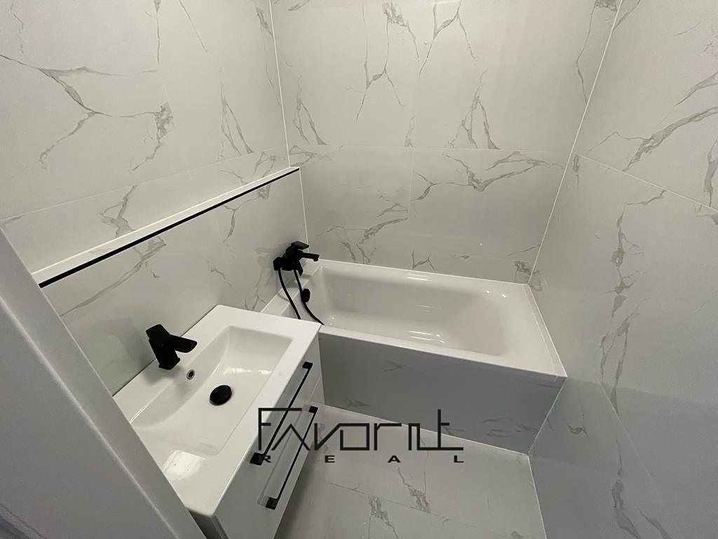 Pronájem bytu 2+1 56 m² – fotografie 3