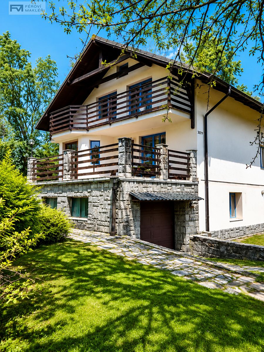 Prodej rodinného domu 120 m², pozemek 1016 m² – fotografie 3