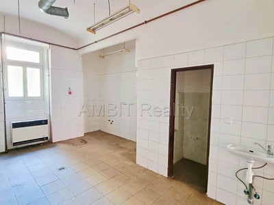 Комерційне приміщення в оренду, 49 м² (3 з 28)