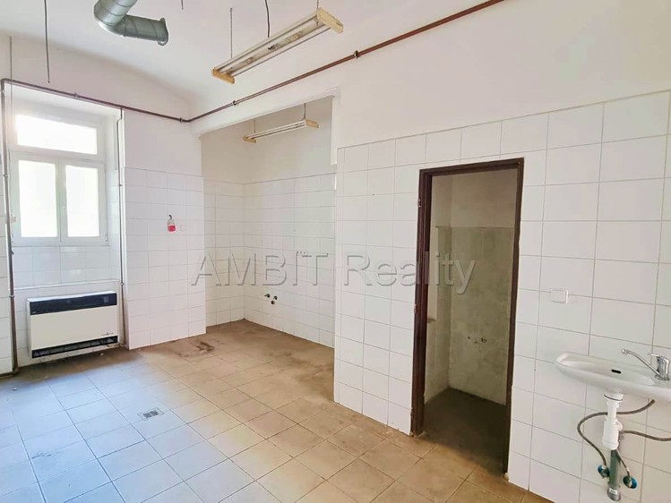 Комерційне приміщення в оренду, 49 м² (3 з 28)