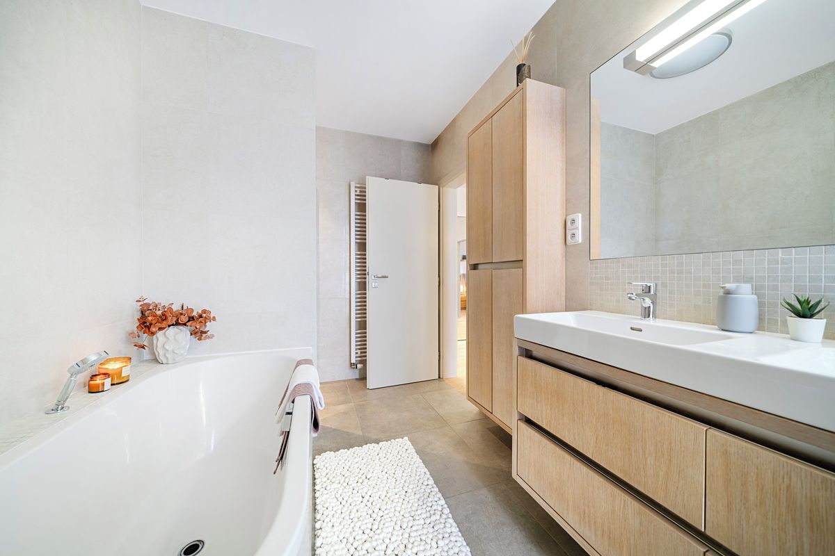 Prodej rodinného domu 137 m², pozemek 523 m² – fotografie 2