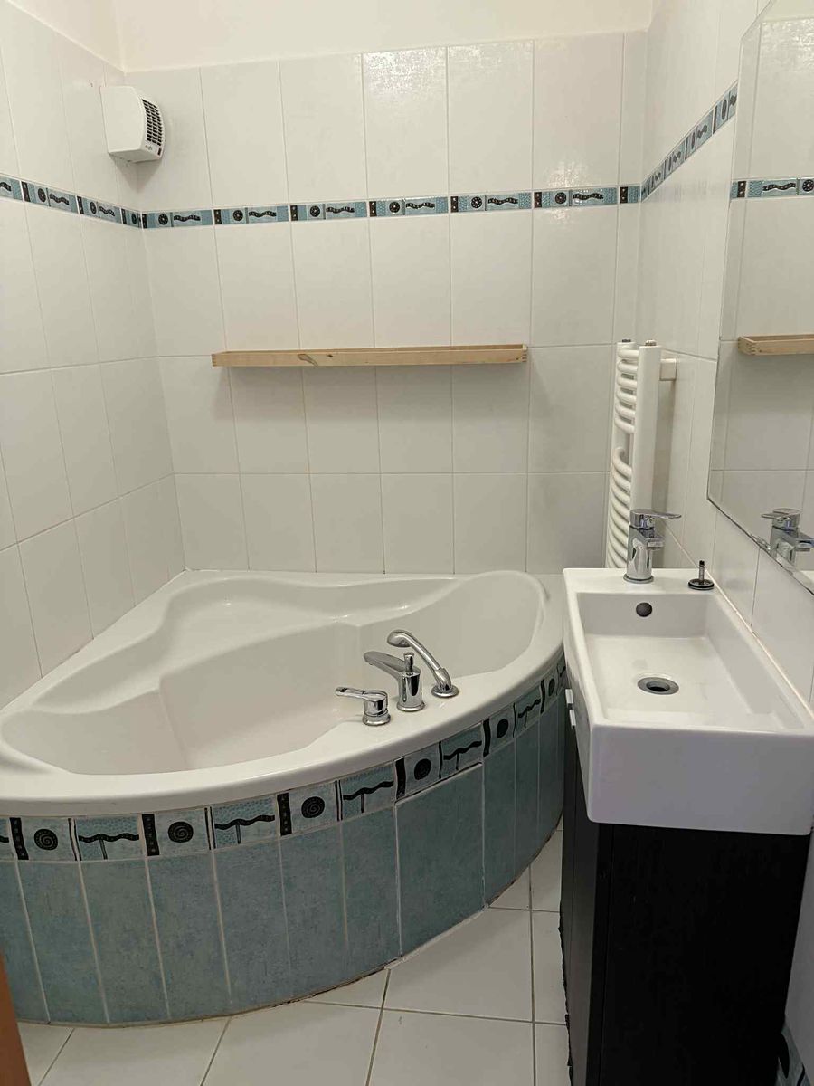 Pronájem bytu 3+kk 70 m²