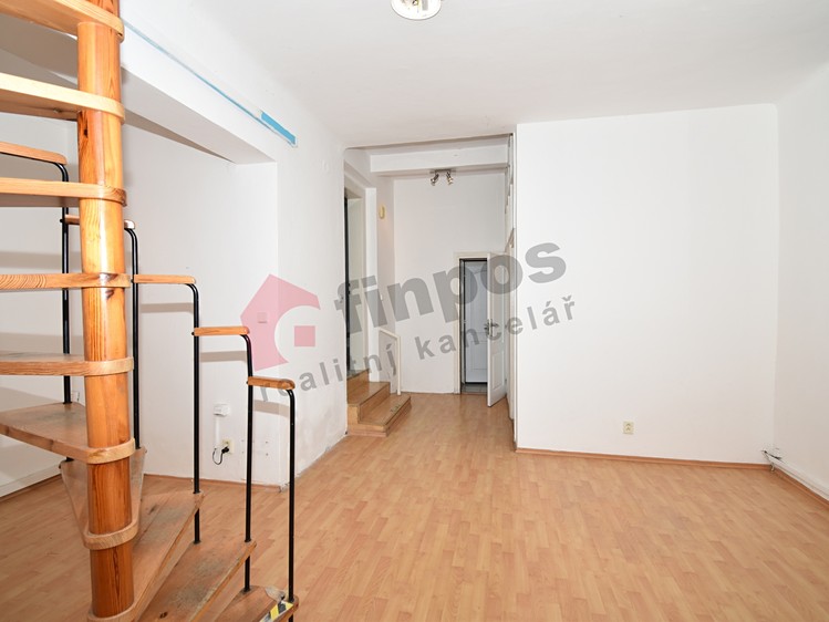 Комерційне приміщення в оренду, 136 м² (15 з 21)