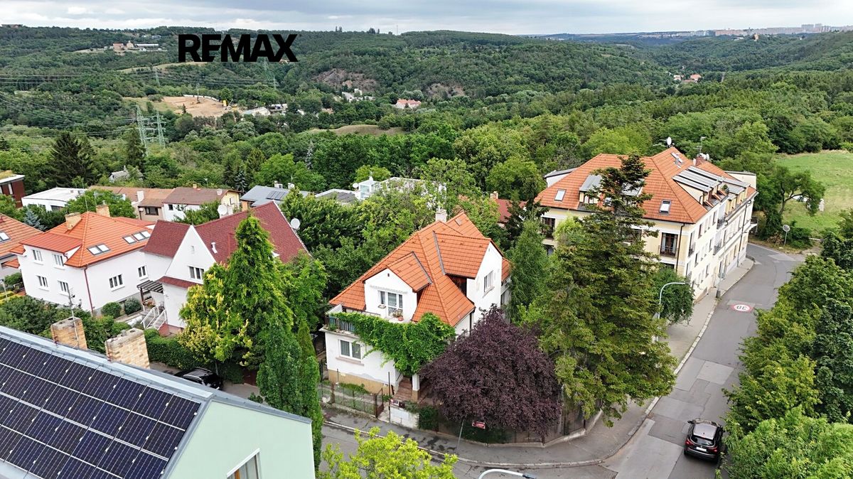 Prodej rodinného domu 162 m², pozemek 641 m² – fotografie 3