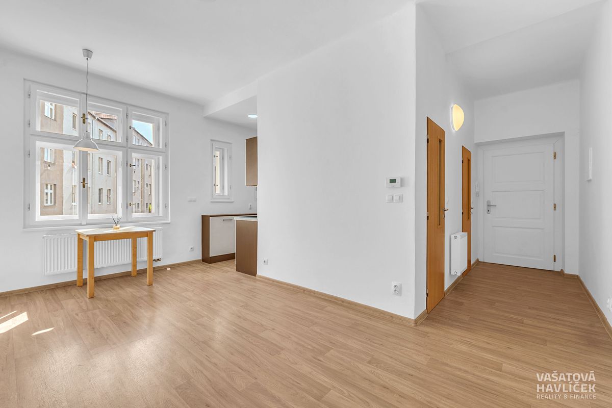 Pronájem bytu 2+kk 49 m² – fotografie 5