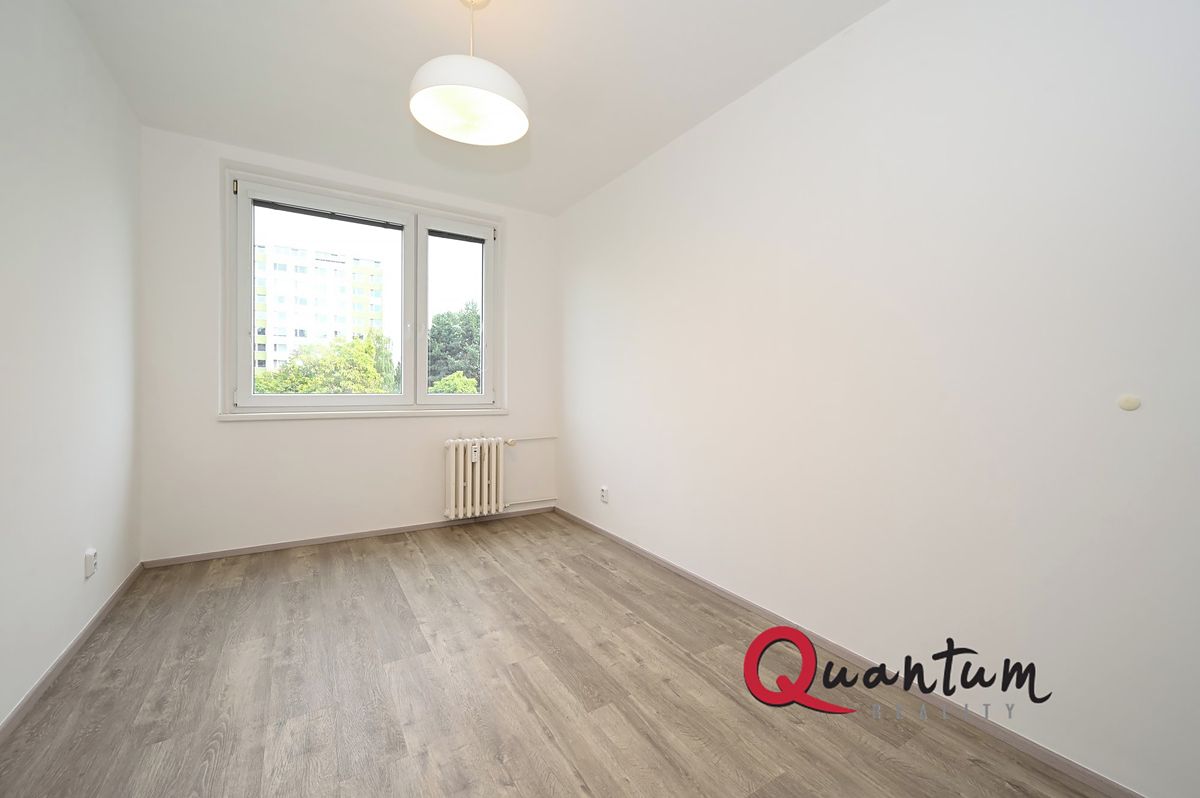 Pronájem bytu 2+kk 43 m² – fotografie 4