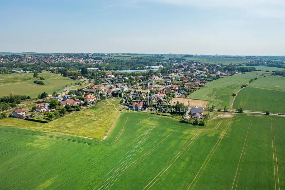 Prodej stavebního pozemku 12636 m²