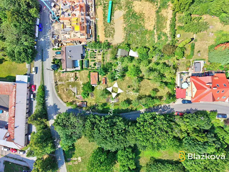 Prodej činžovního domu 1013 m², Zlín – náhled fotky 2