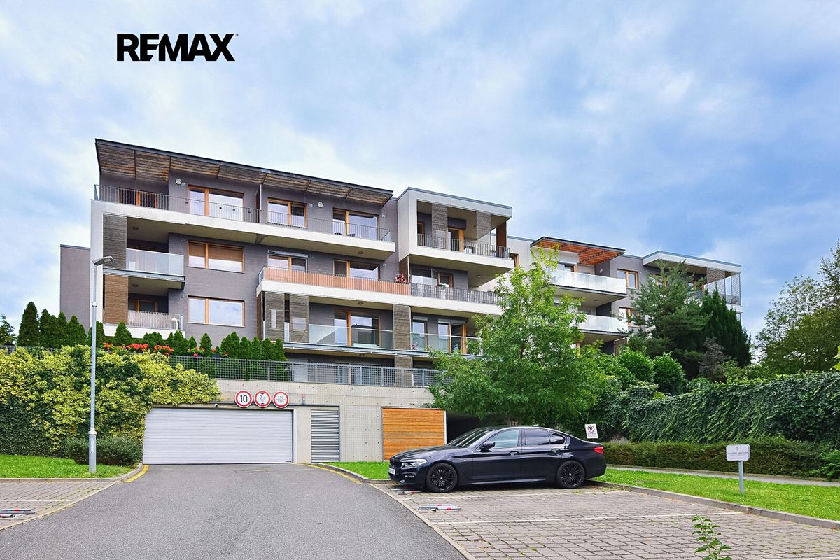 Pronájem bytu 2+kk 57 m² – fotografie 2