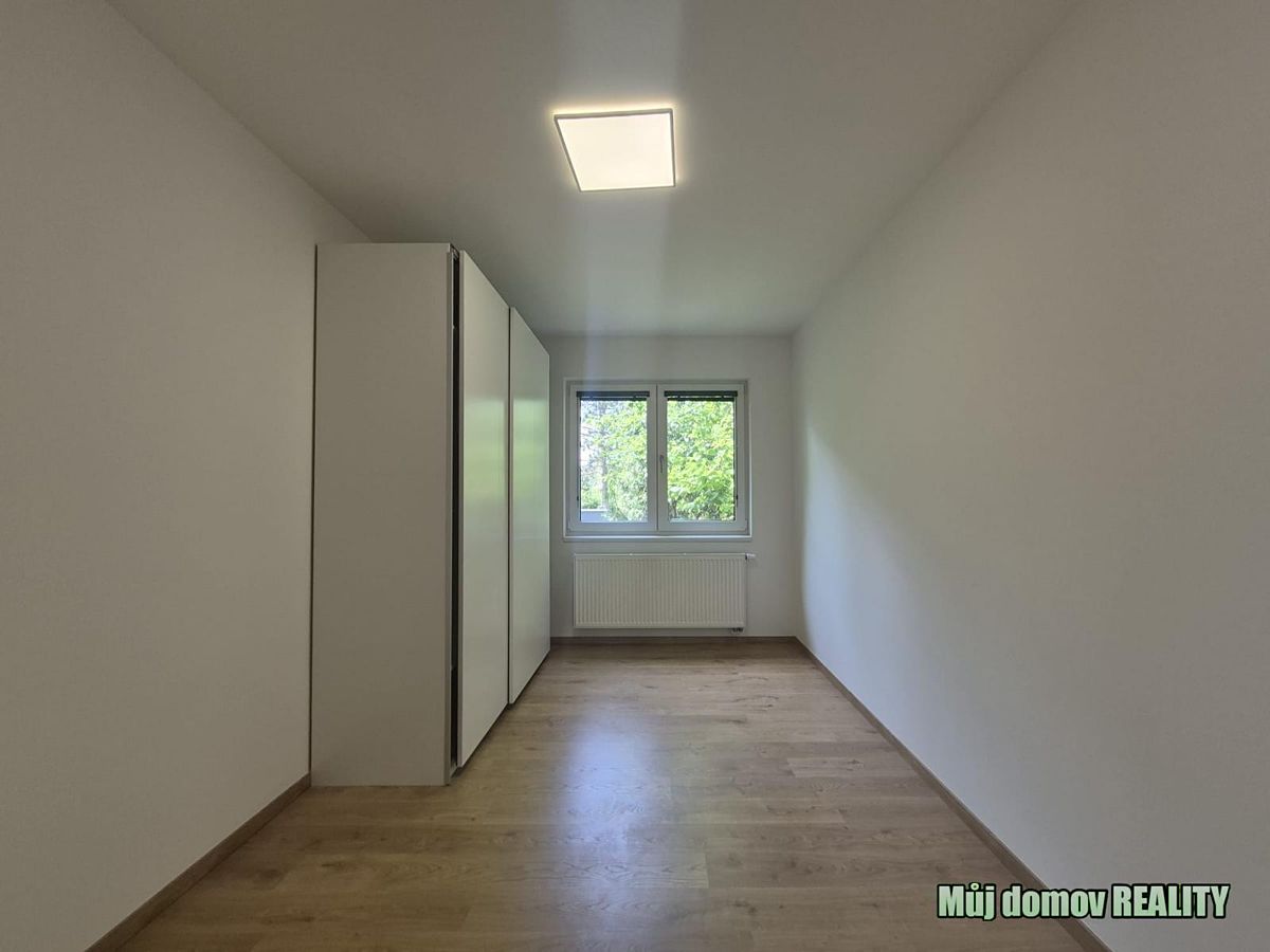 Pronájem rodinného domu 120 m², pozemek 350 m² – fotografie 3