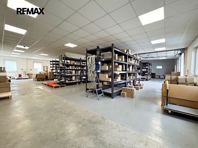 Pronájem skladového prostoru 400 m²