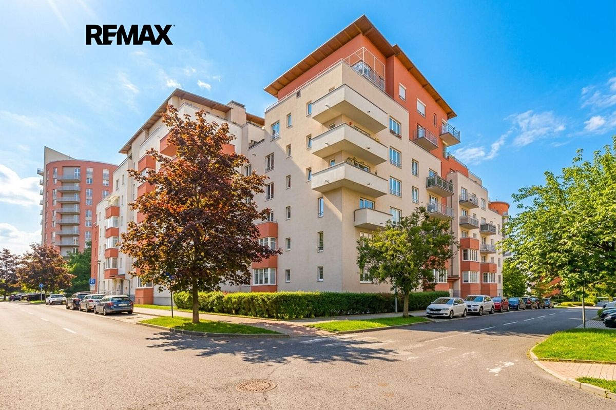 Pronájem bytu 2+kk 63 m²