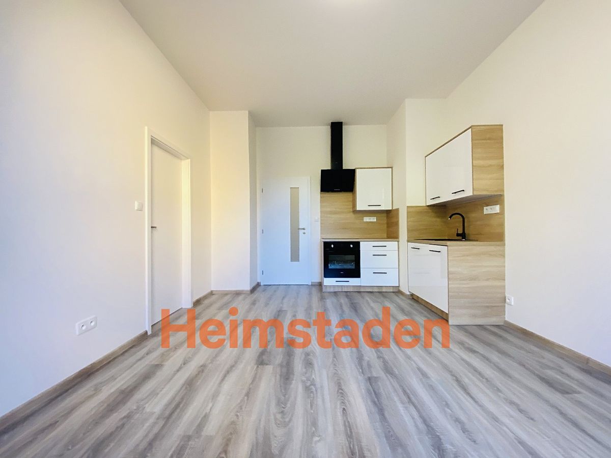 Pronájem bytu 2+kk 42 m²