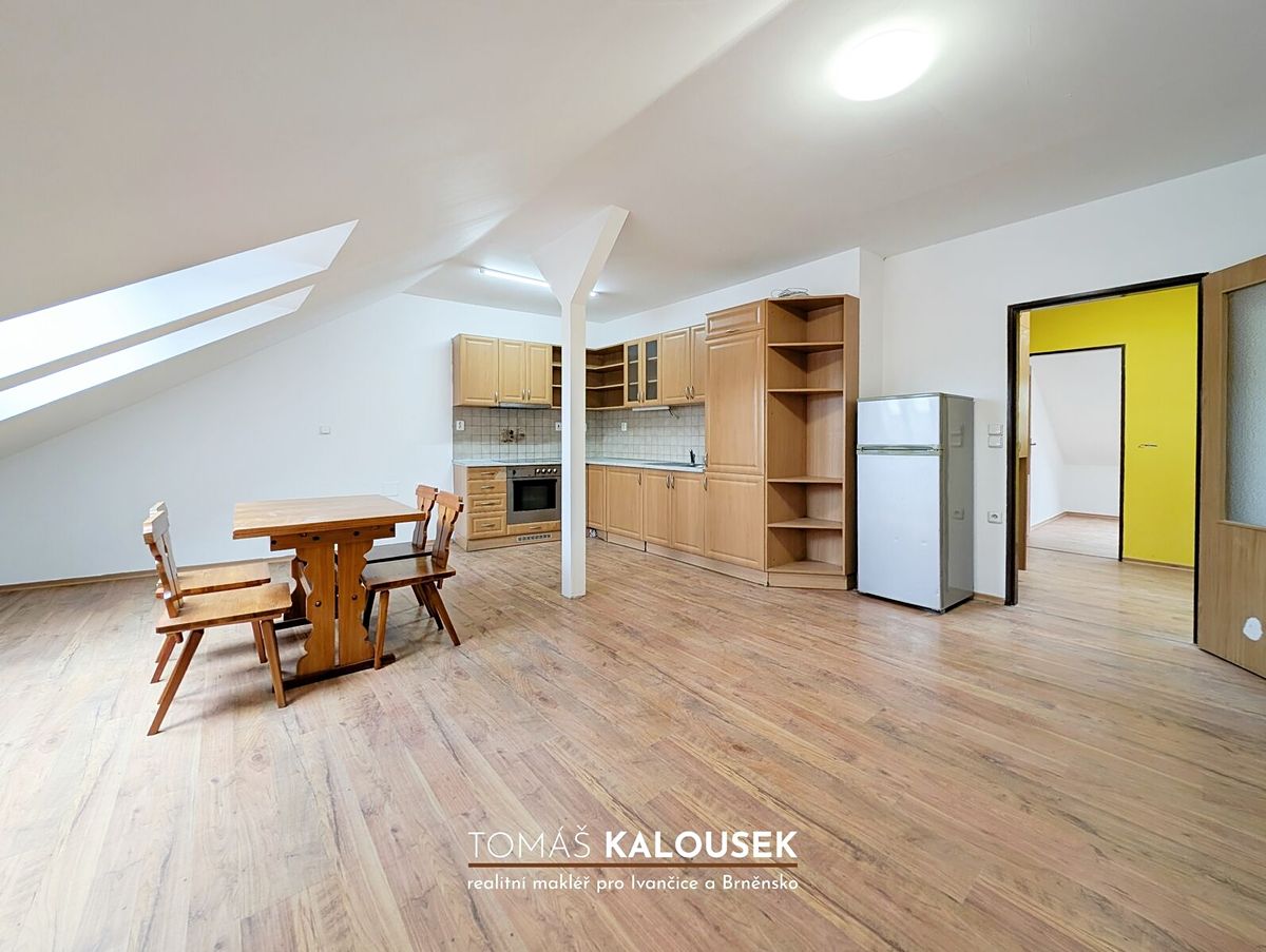 Pronájem bytu 3+kk 68 m² – fotografie 4