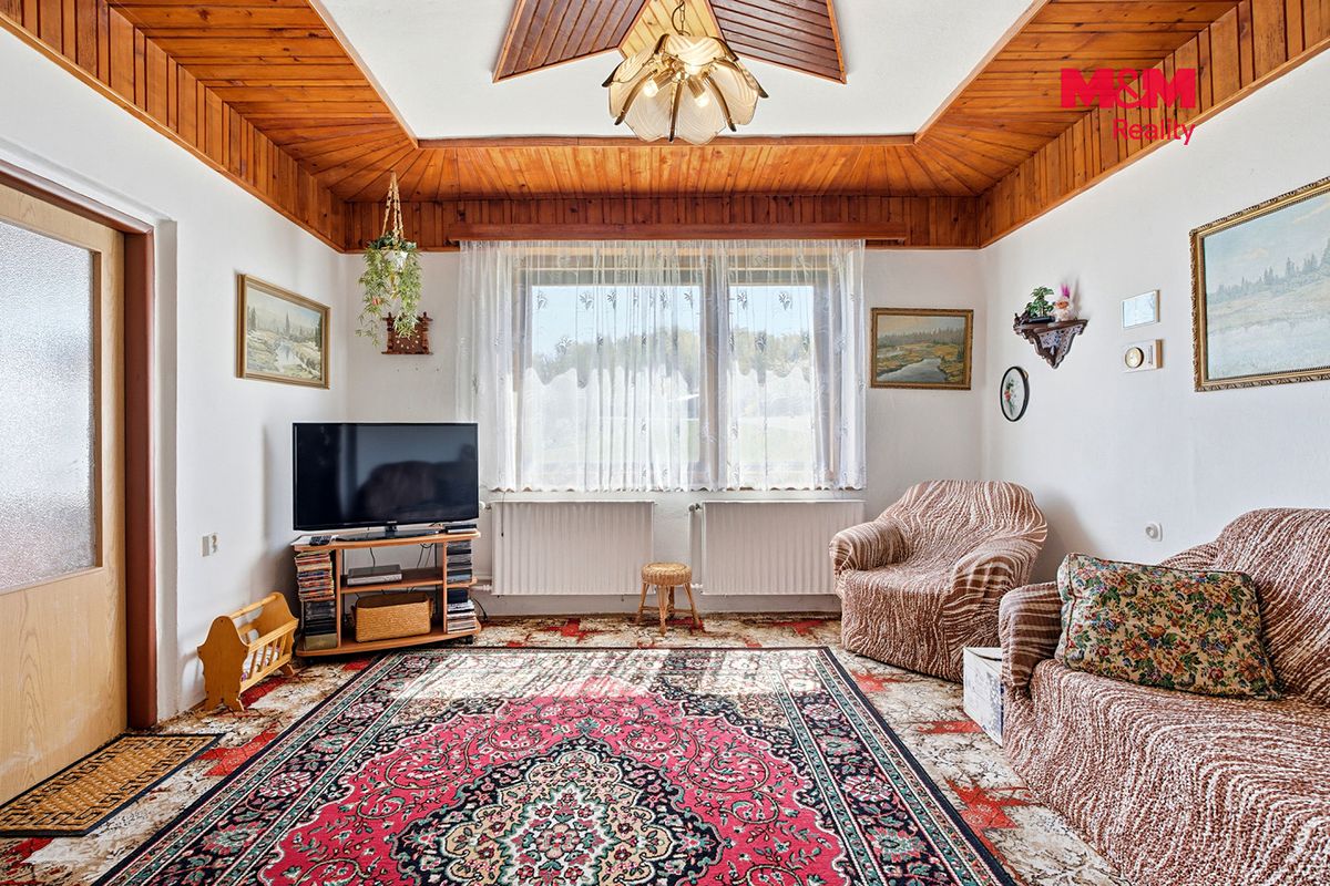 Prodej rodinného domu 180 m², pozemek 2665 m² – fotografie 3