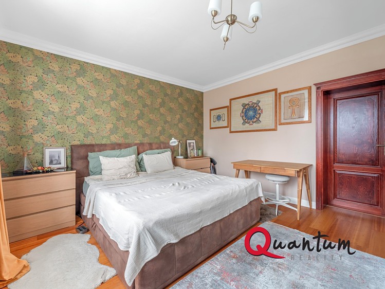 Prodej domu, 279 m² (21 z 46)