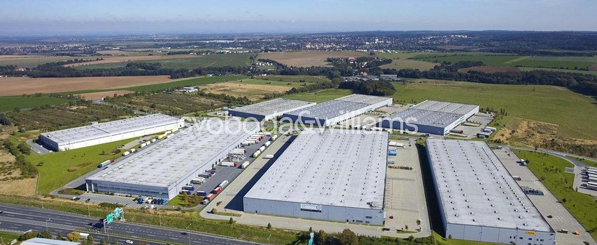 Pronájem výrobní haly, prostoru 7759 m²