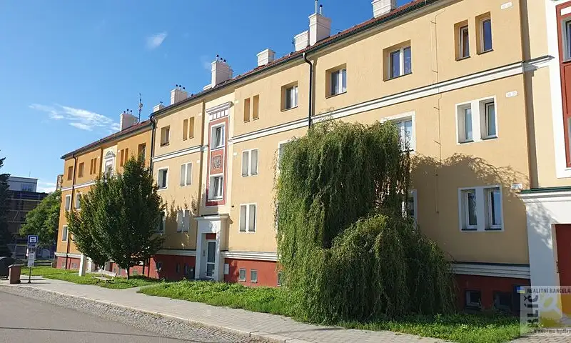 Pronájem bytu 3+1 80 m², Kroměříž – náhled fotky 1