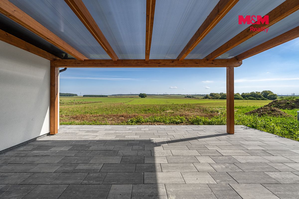 Prodej rodinného domu 113 m², pozemek 851 m² – fotografie 3
