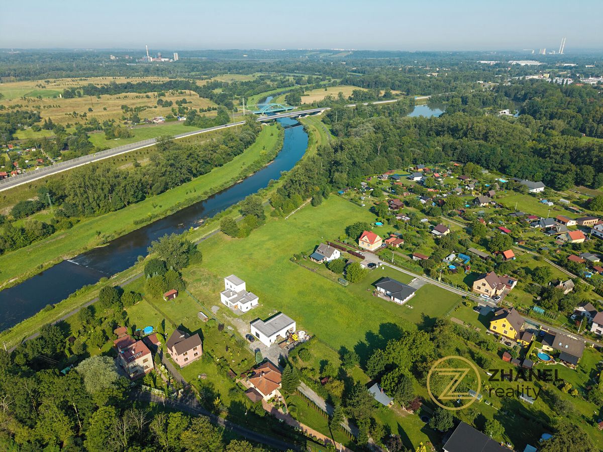 Prodej stavebního pozemku 4491 m² – fotografie 3