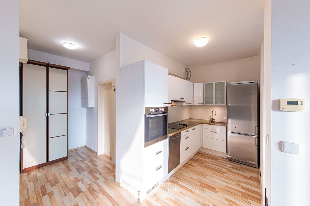 Pronájem bytu 2+kk 47 m² – fotografie 2