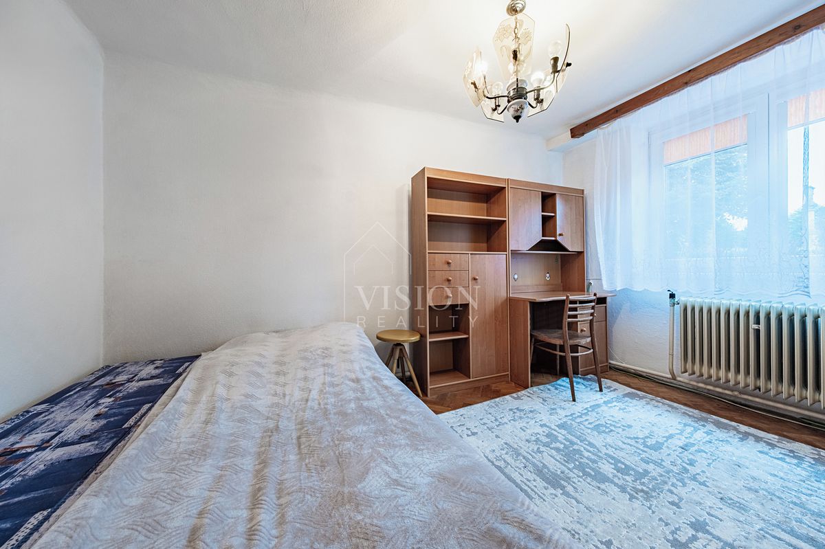 Prodej rodinného domu 140 m², pozemek 303 m² – fotografie 4