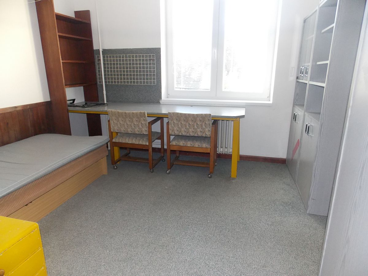 Pronájem bytu pokoje 15 m² – fotografie 2