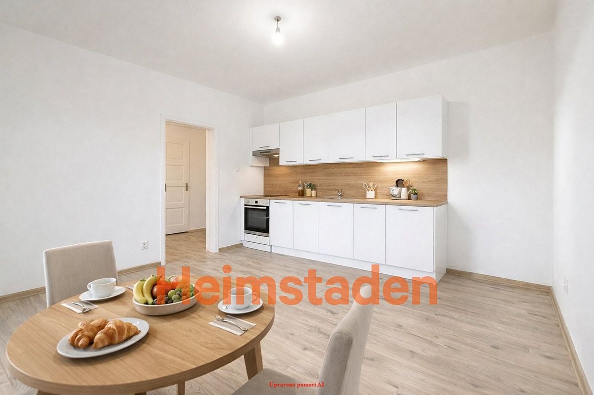 Pronájem bytu 2+1 56 m² – fotografie 3