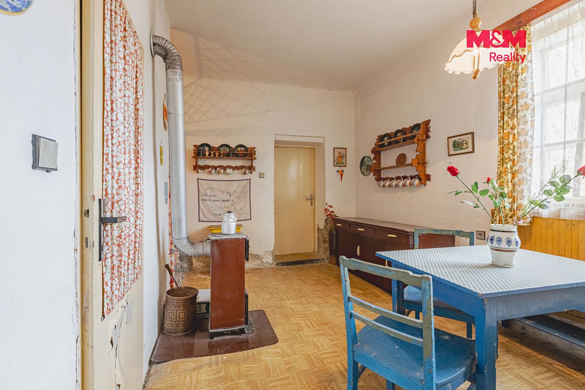Prodej rodinného domu 114 m², pozemek 311 m² – fotografie 2