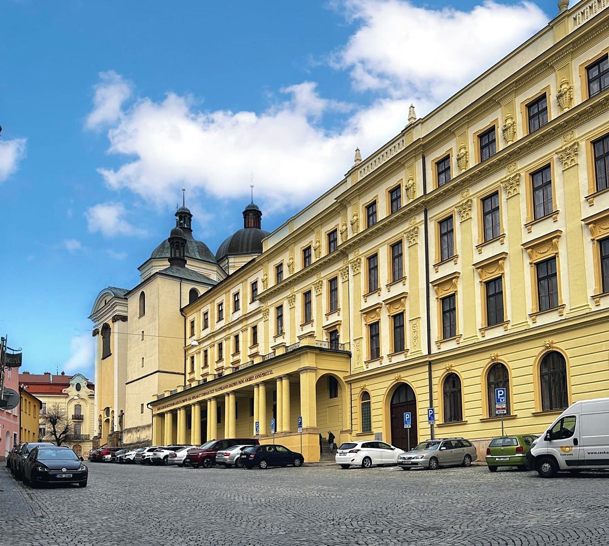 Pronájem bytu 1+1 32 m² – fotografie 2