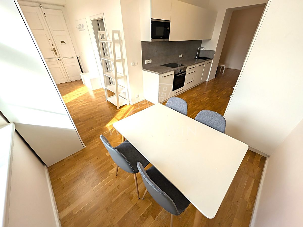 Pronájem bytu 2+kk 52 m²