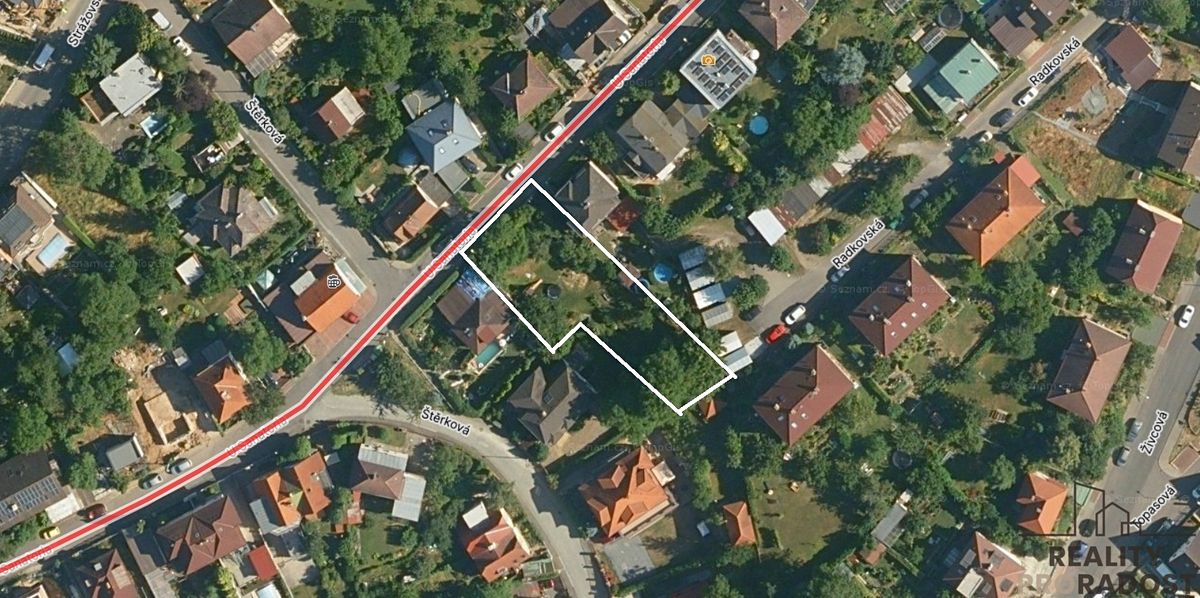 Prodej stavebního pozemku 737 m² – fotografie 4
