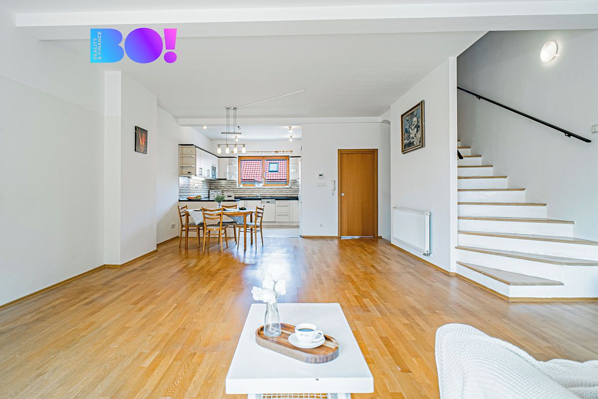 Prodej rodinného domu 318 m², pozemek 318 m² – fotografie 4