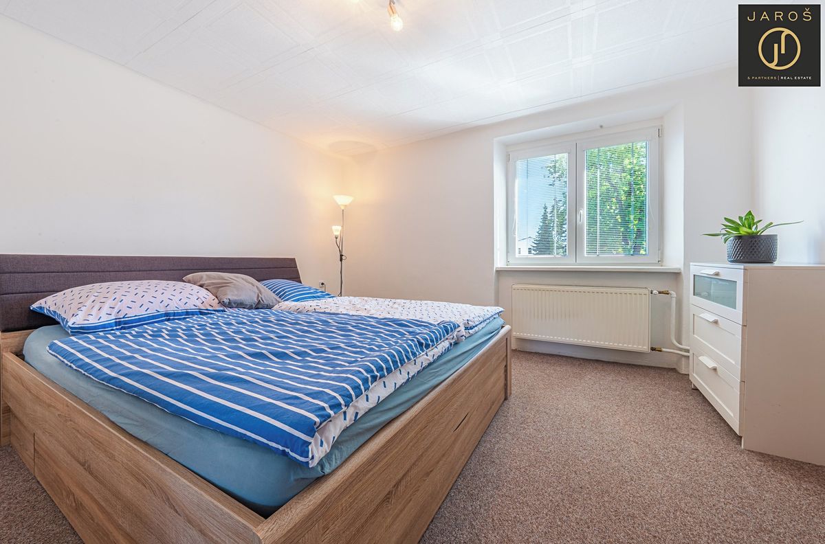 Prodej rodinného domu 105 m², pozemek 939 m² – fotografie 5