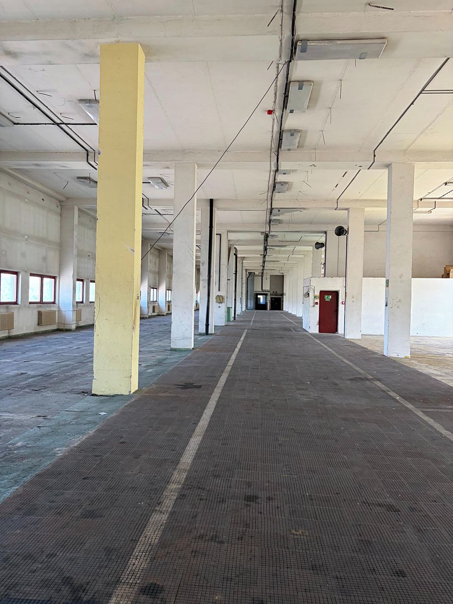 Pronájem skladového prostoru 20000 m² – fotografie 5