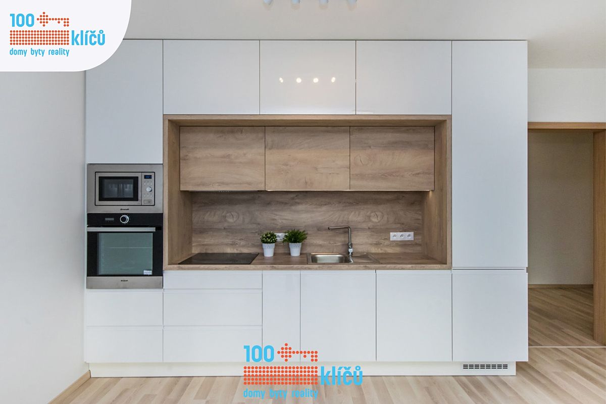 Pronájem bytu 2+kk 48 m² – fotografie 4