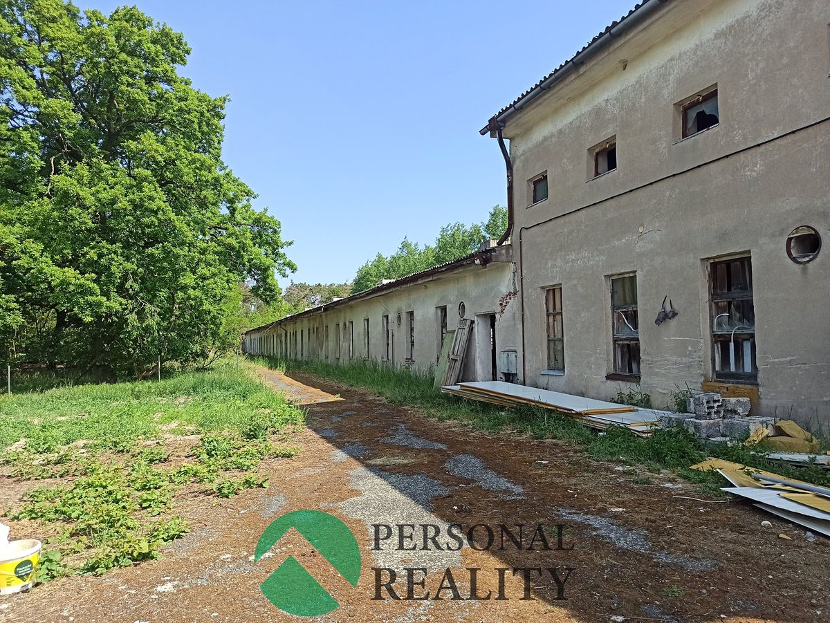 Prodej skladového prostoru 2000 m² – fotografie 4