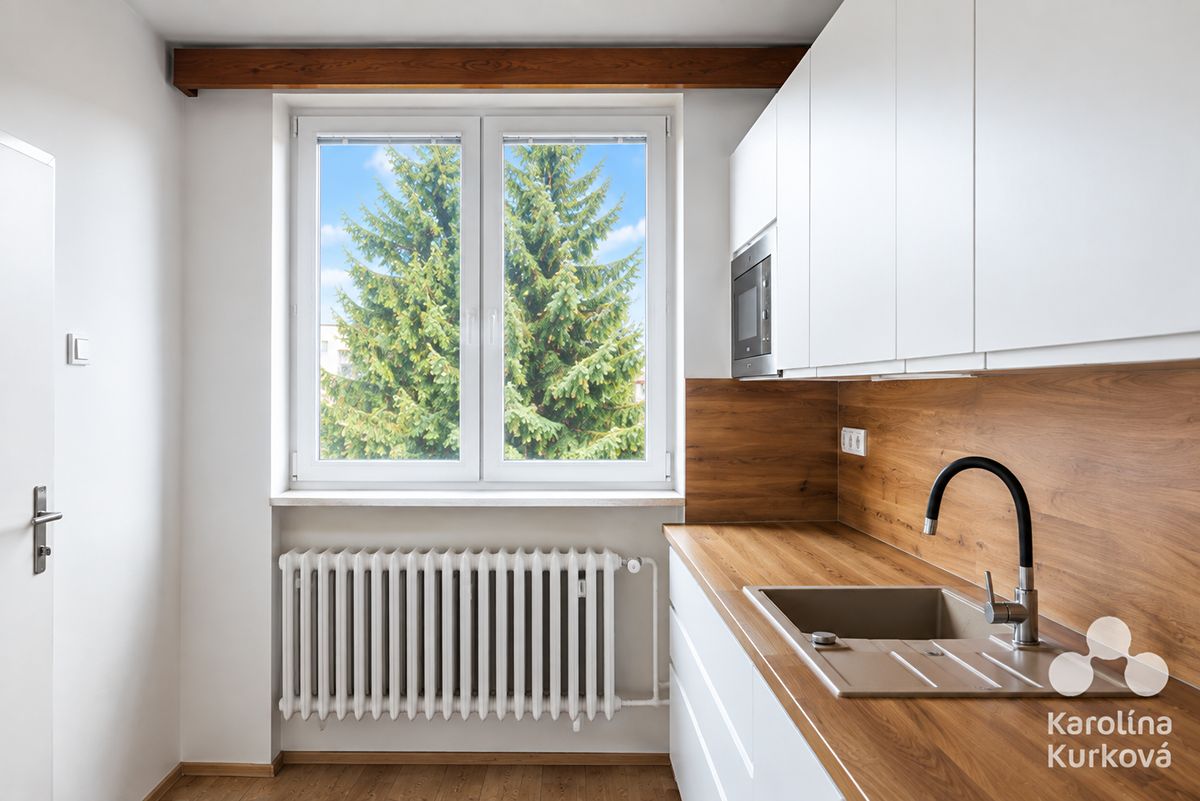 Pronájem bytu 3+1 95 m² – fotografie 2