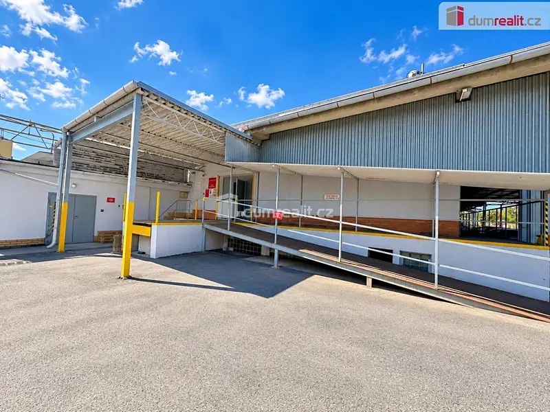 Pronájem skladového prostoru 210 m², Břeclav – náhled fotky 2