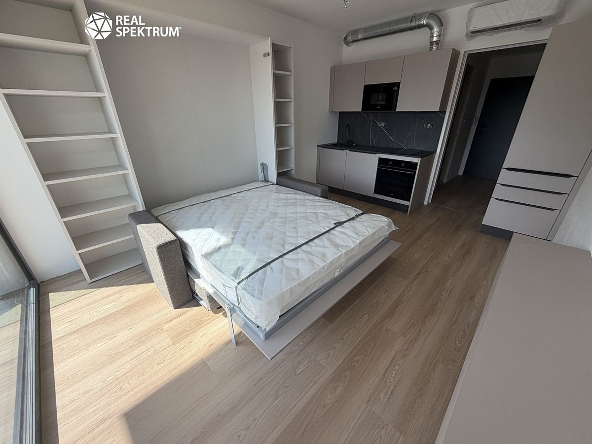 Pronájem bytu 1+kk 23 m² – fotografie 2