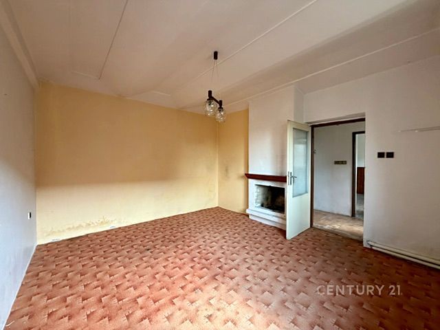 Prodej rodinného domu 278 m², pozemek 2626 m² – fotografie 3