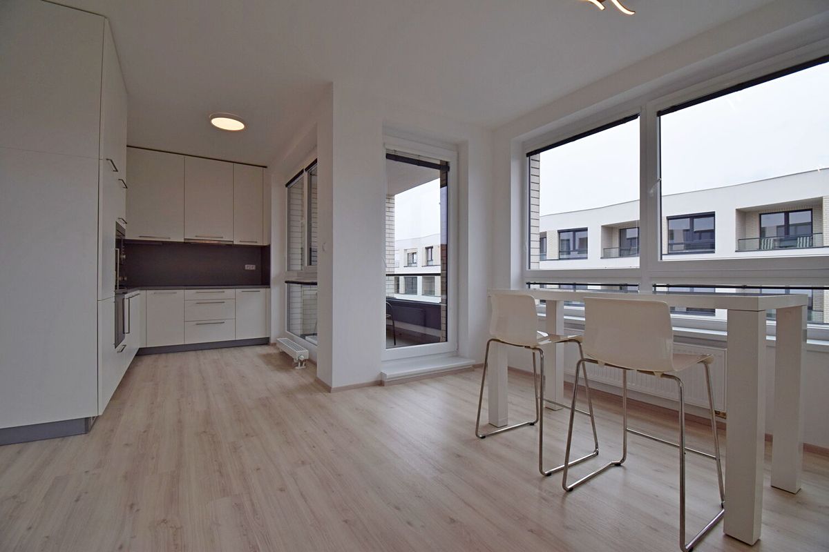 Pronájem bytu 2+kk 65 m² – fotografie 2
